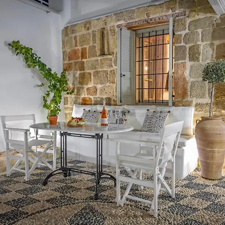 Amarada Apartment *