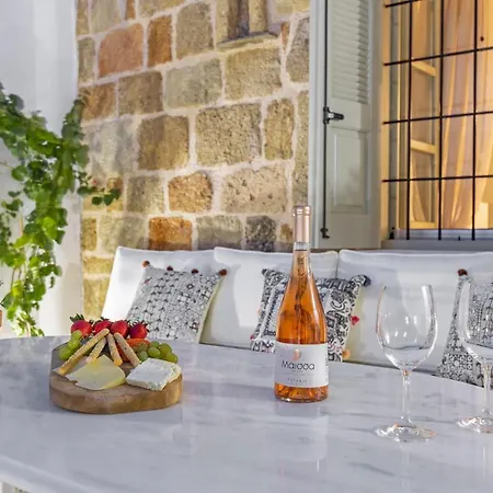 Amarada Apartment